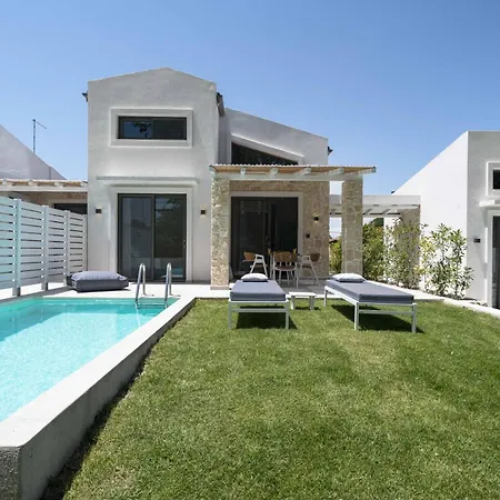 Aparthotel Astrum Luxury Vourvourou