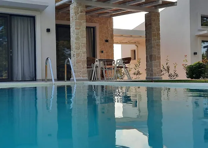 Apart-hotel Astrum Luxury Vourvourou