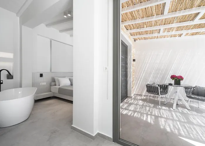 Astrum Luxury Apart-hotel