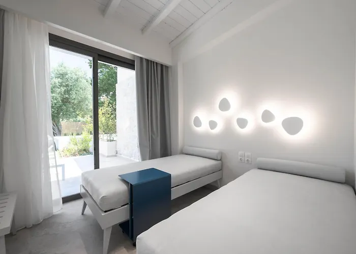 Astrum Luxury Apart-hotel