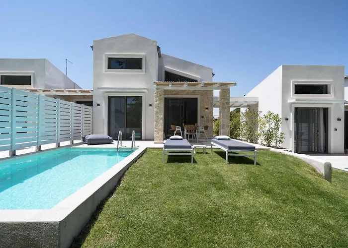 Apart-hotel Astrum Luxury Vourvourou