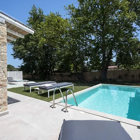 Astrum Luxury Ξενοδοχείο με διαμερίσματα